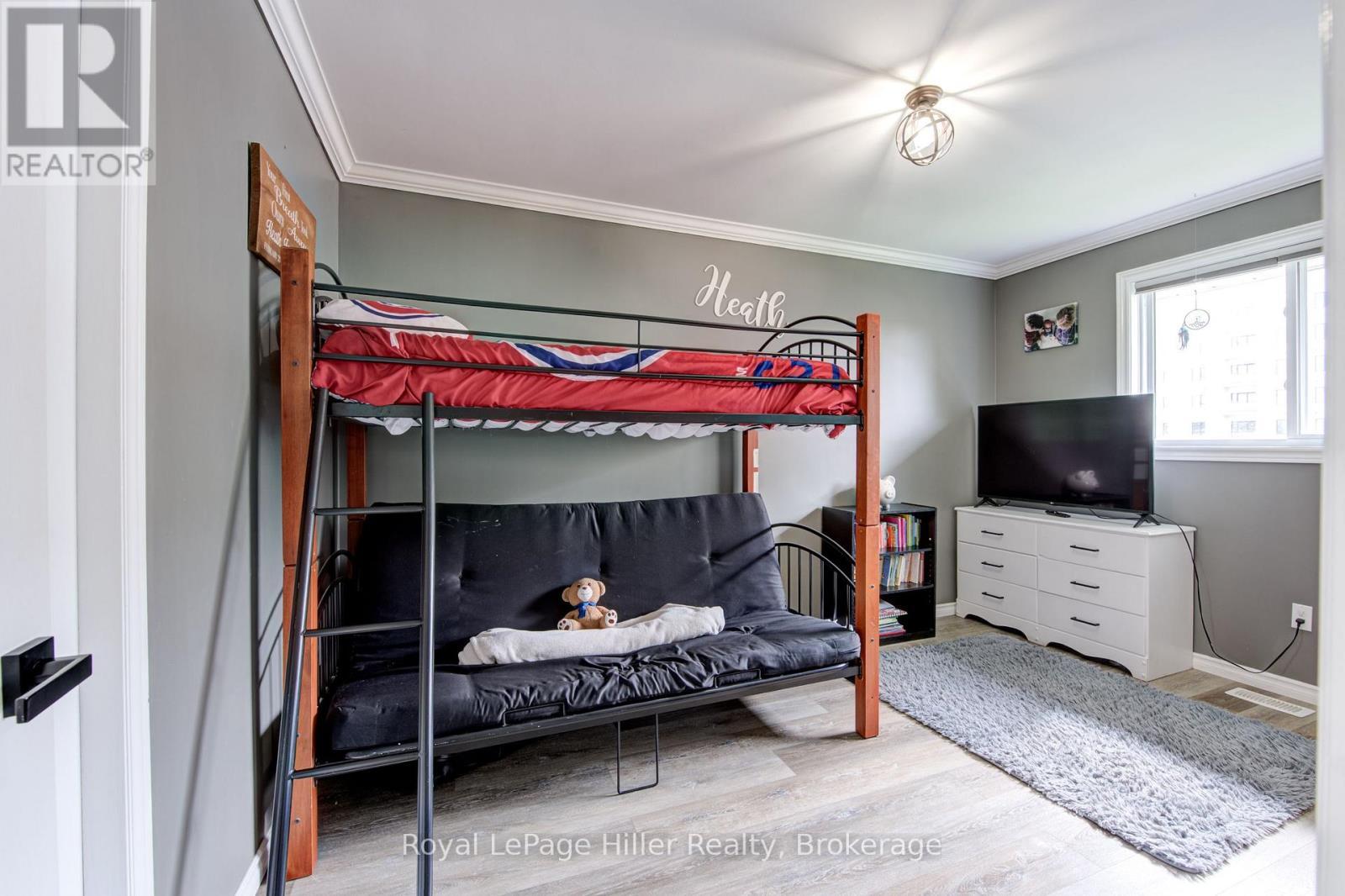 












59 SPRUNG COURT

,
Stratford,




Ontario
N4Z1G7

