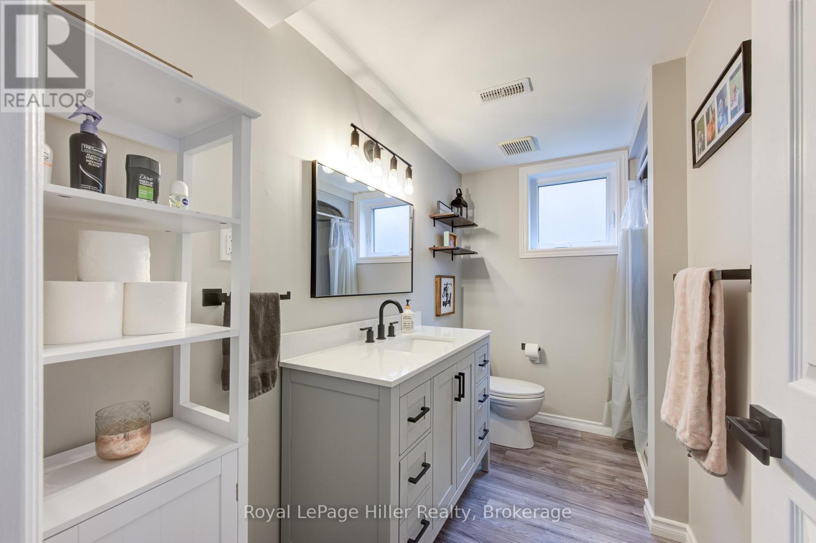 












59 SPRUNG COURT

,
Stratford,




Ontario
N4Z1G7

