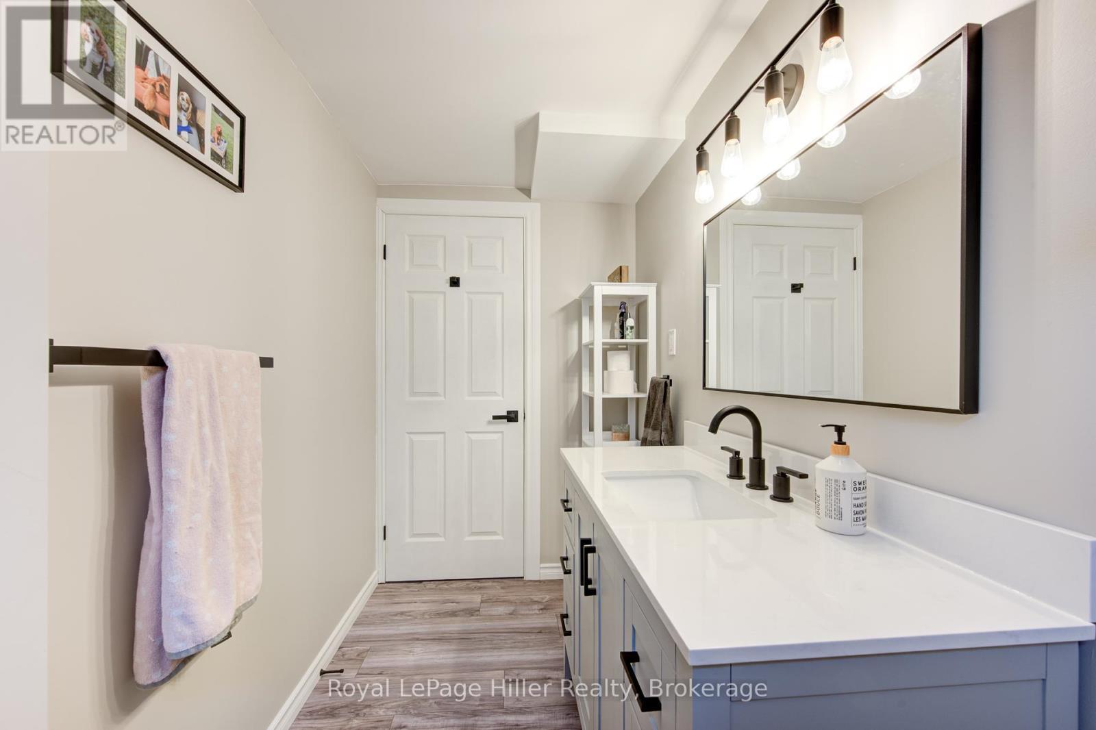 












59 SPRUNG COURT

,
Stratford,




Ontario
N4Z1G7

