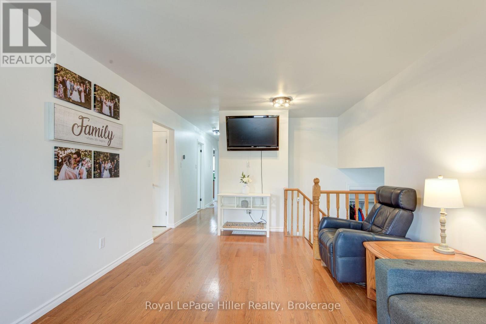 












59 SPRUNG COURT

,
Stratford,




Ontario
N4Z1G7

