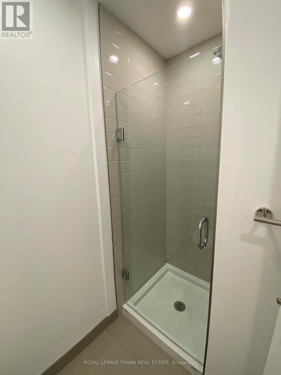












109 - 195 HUNTER STREET E

,
Peterborough East (Central),




Ontario
K9H1G9

