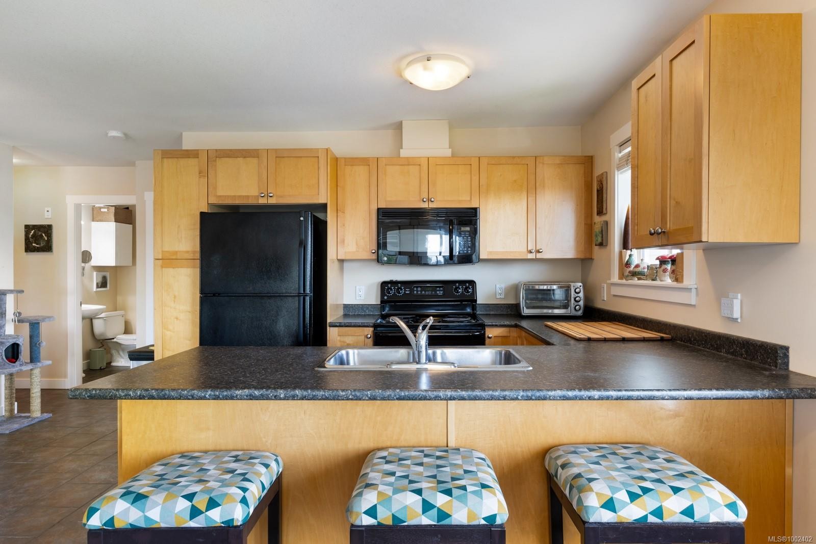 









119


20th

St, 35,
Courtenay,




BC
V9N 8B1

