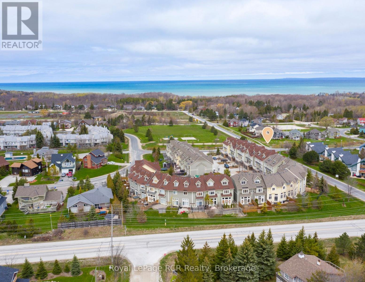 












10 - 104 FARM GATE ROAD

,
Blue Mountains,




Ontario
L9Y0L7


