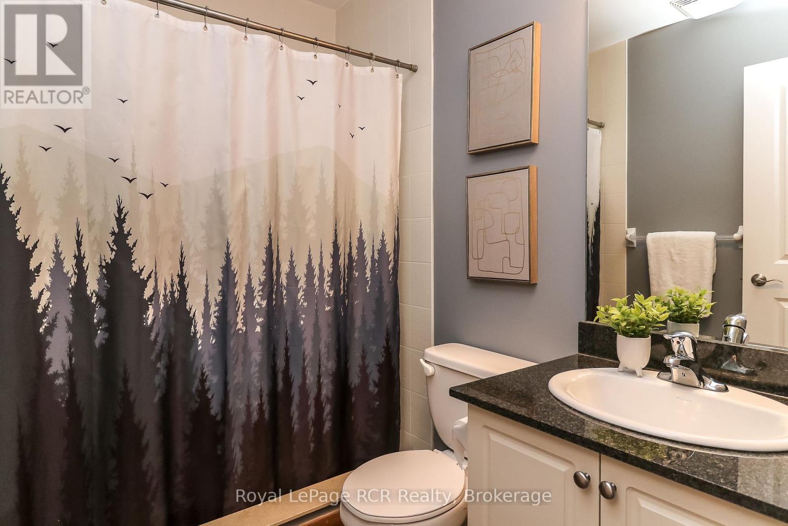 












10 - 104 FARM GATE ROAD

,
Blue Mountains,




Ontario
L9Y0L7

