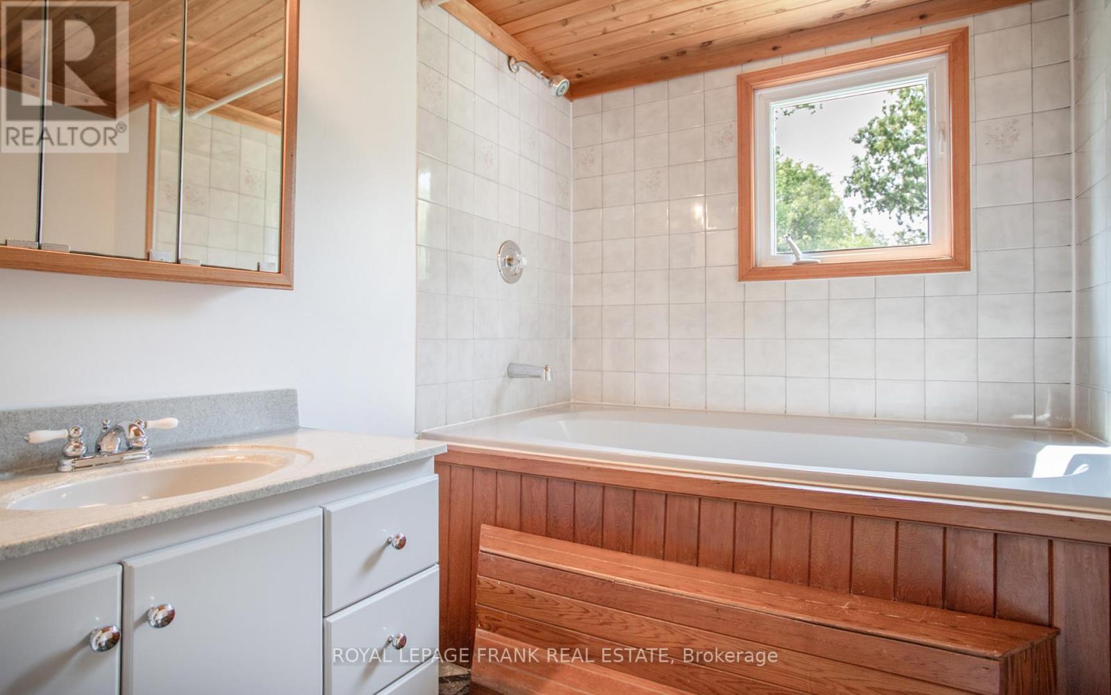 












3818 REGIONAL ROAD

,
Scugog,




Ontario
L0B1E0

