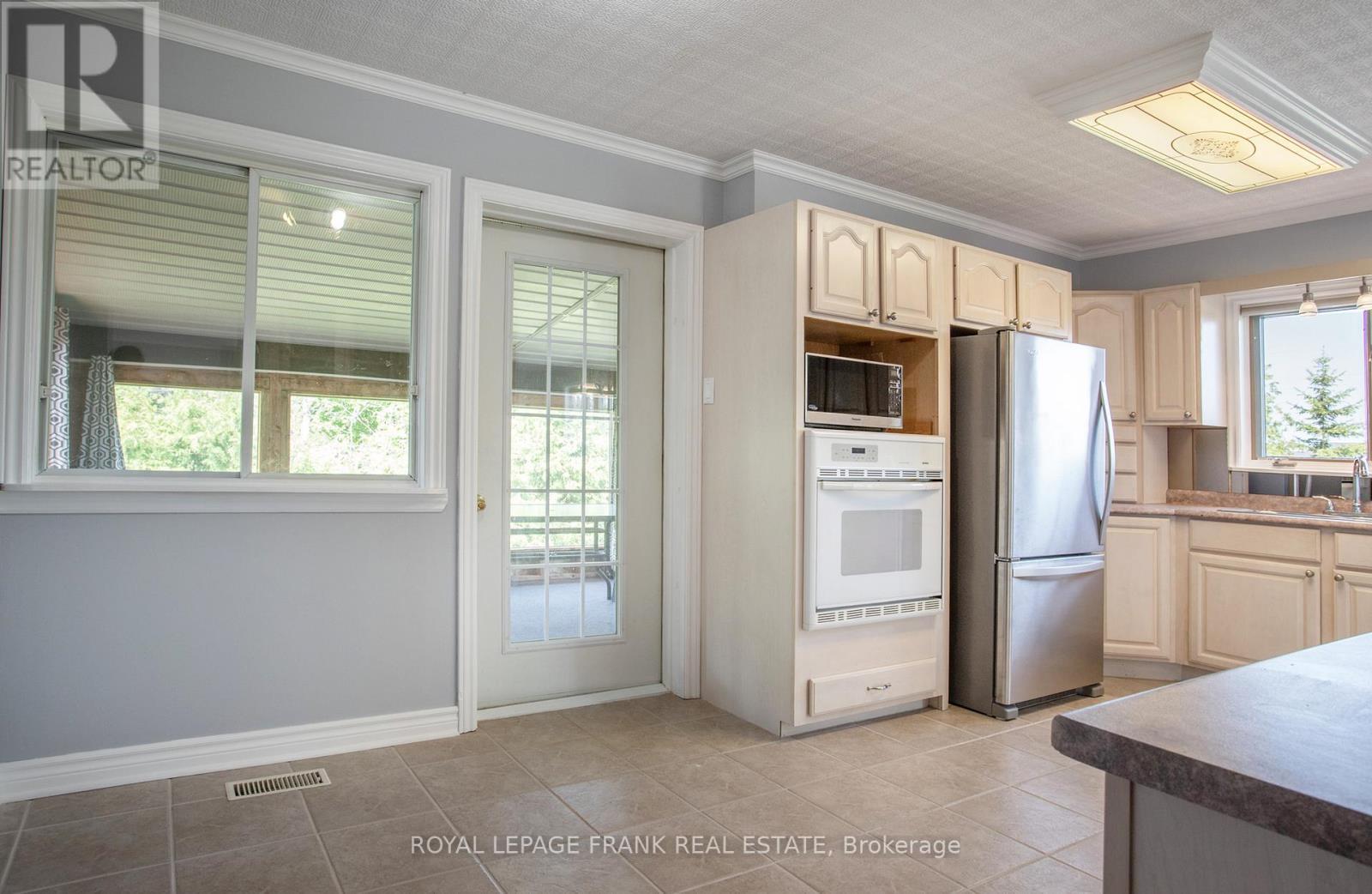 












3818 REGIONAL ROAD

,
Scugog,




Ontario
L0B1E0

