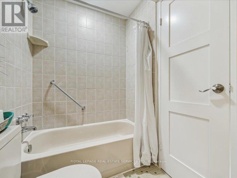 












708 - 5250 LAKESHORE ROAD

,
Burlington,




Ontario
L7L5L2

