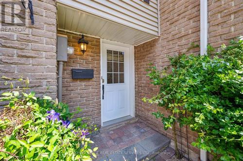 An Unbeatable Lifestyle of Comfort and Convenience