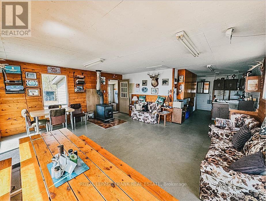 












23157 A&B HIGHWAY 62

,
Limerick,




Ontario
K0L1W0

