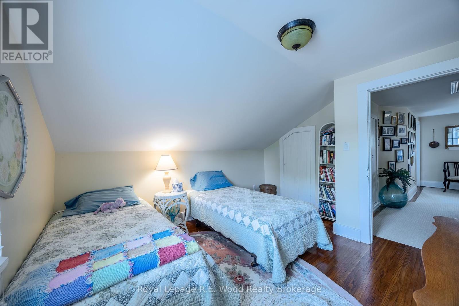












25 EDISON DRIVE

,
Bayham (Vienna),




Ontario
N0J1Z0

