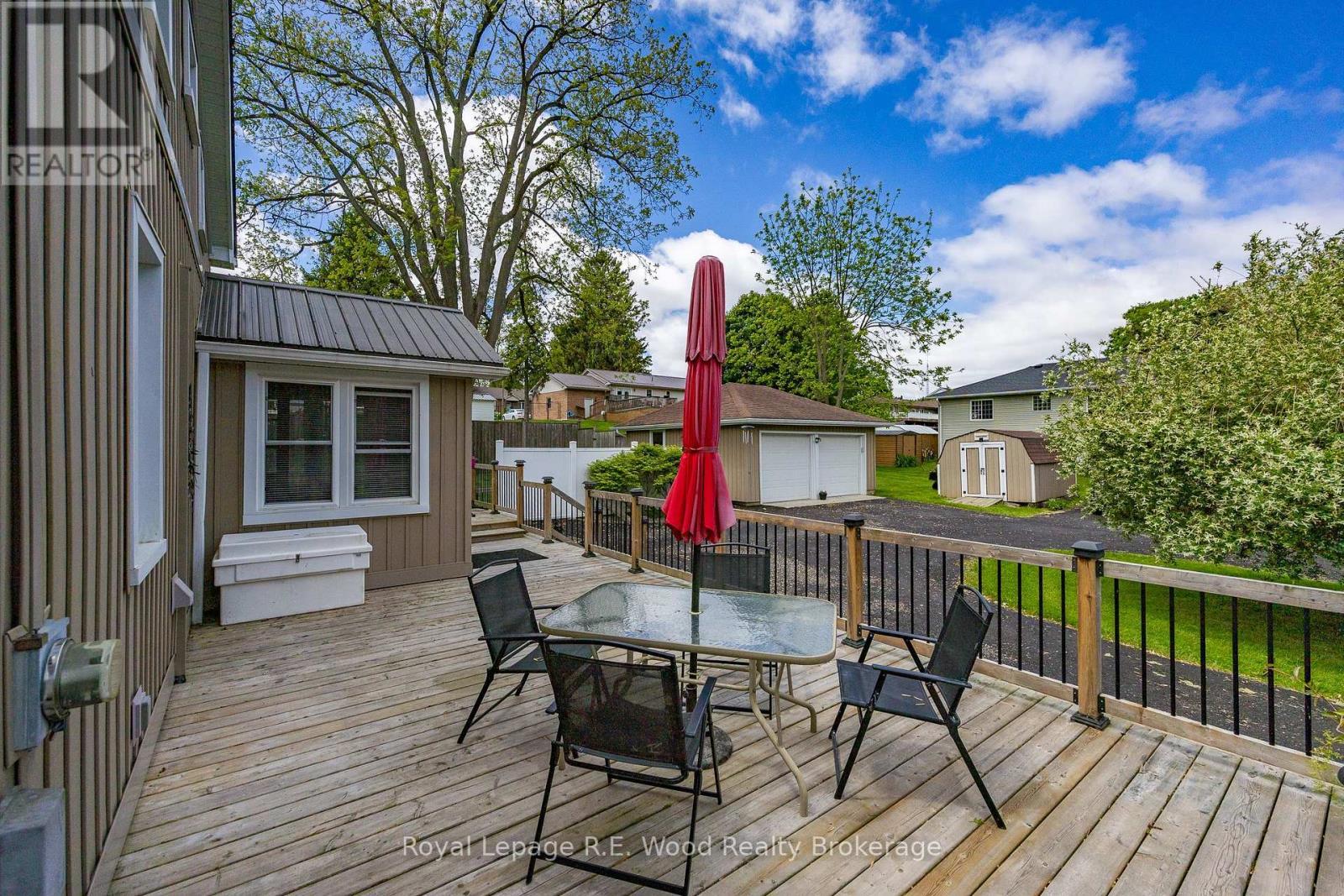 












25 EDISON DRIVE

,
Bayham (Vienna),




Ontario
N0J1Z0

