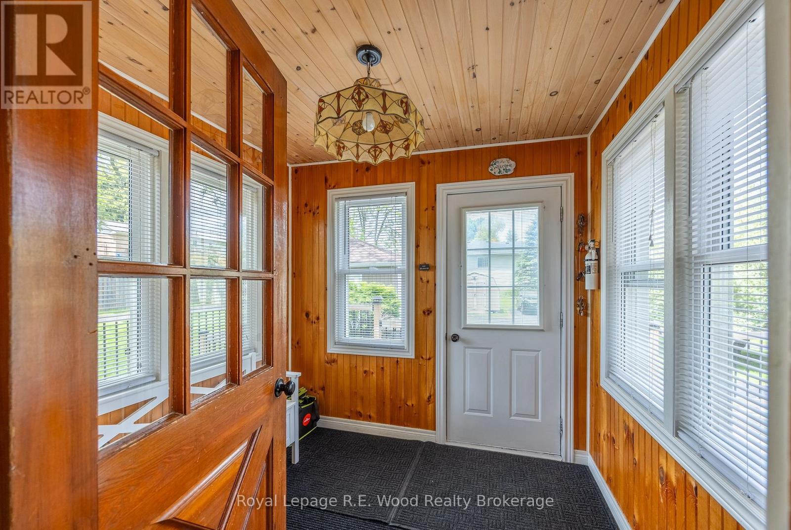 












25 EDISON DRIVE

,
Bayham (Vienna),




Ontario
N0J1Z0

