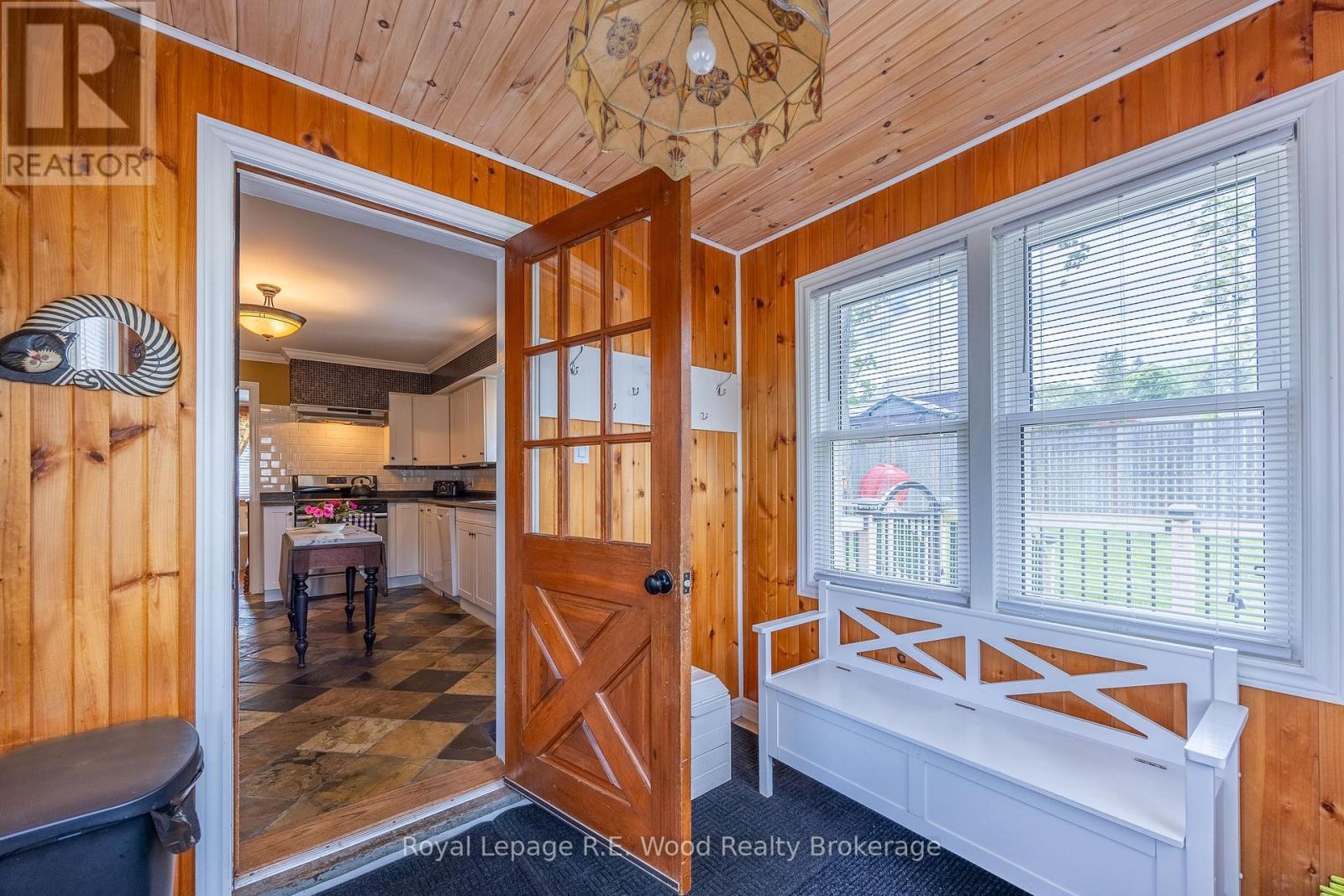 












25 EDISON DRIVE

,
Bayham (Vienna),




Ontario
N0J1Z0

