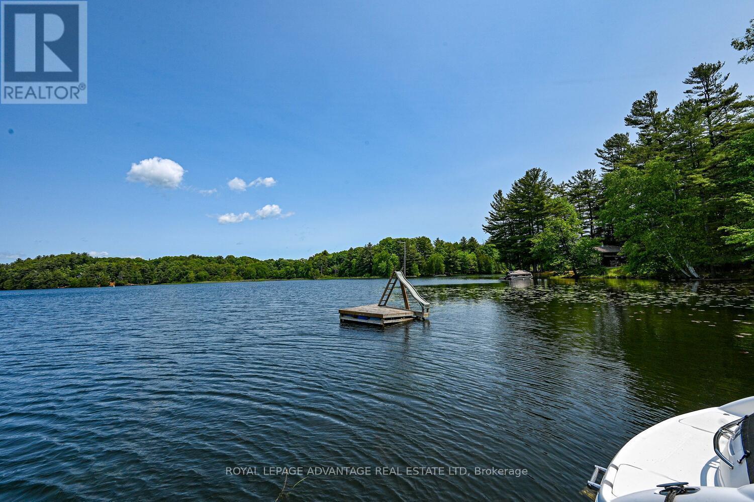 












832 KLON LANE

,
Leeds and the Thousand Islands,




Ontario
K0H2N0

