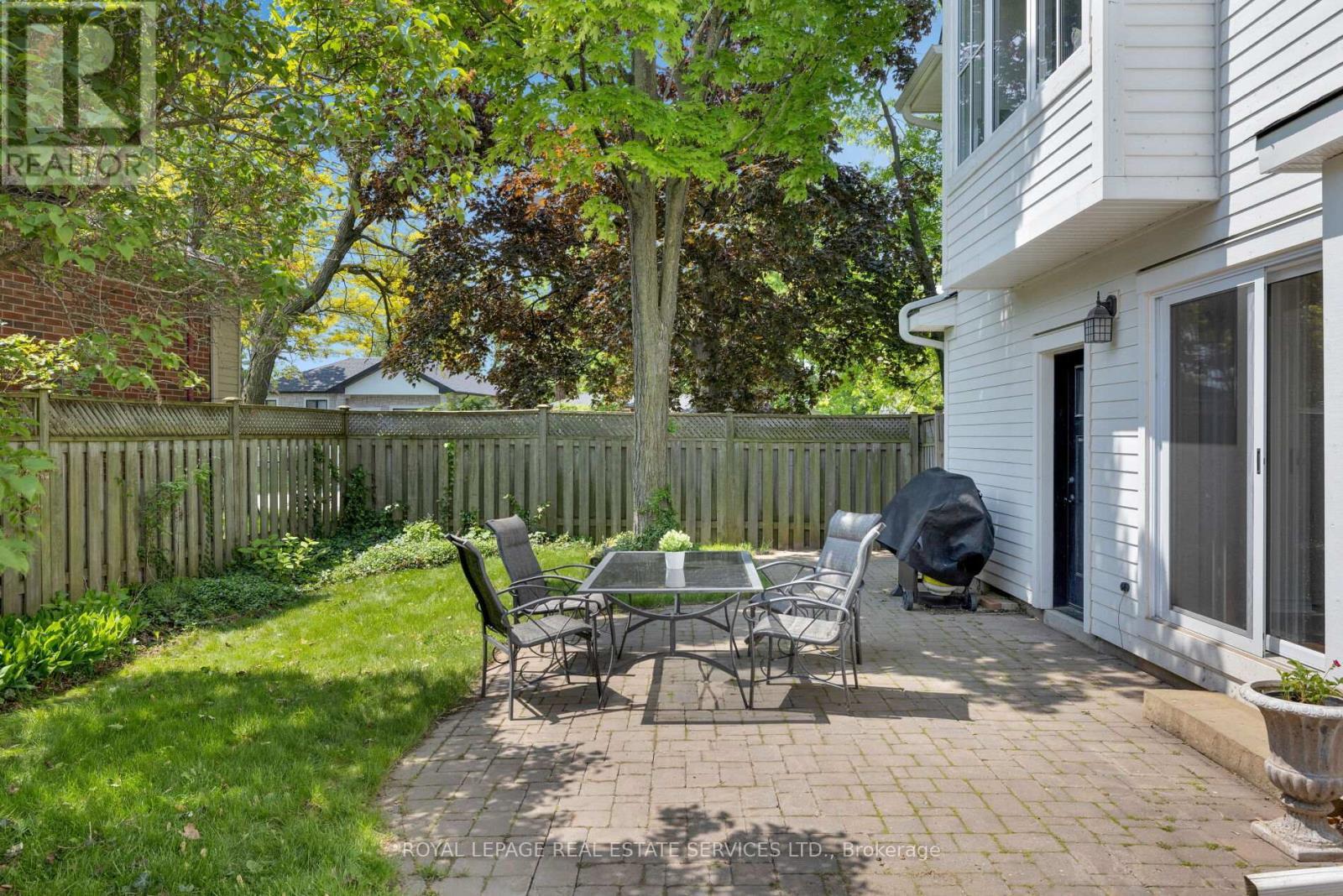 












2088 SAXON ROAD

,
Oakville,




Ontario
L6L2V2

