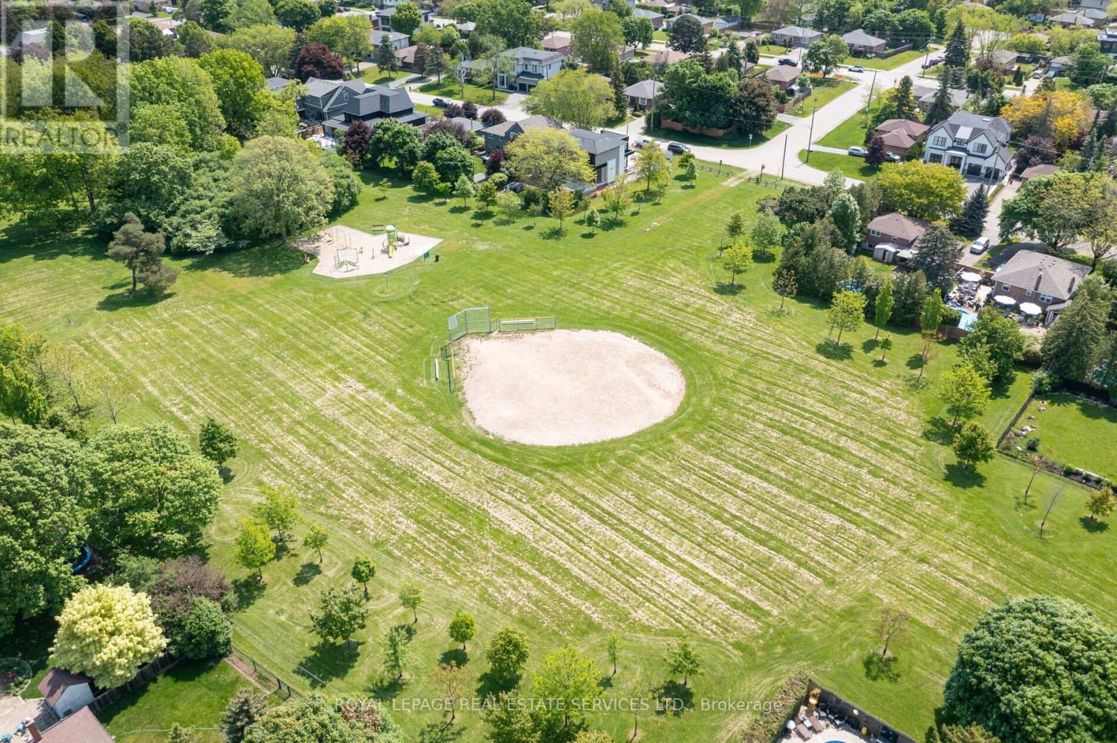 












2088 SAXON ROAD

,
Oakville,




Ontario
L6L2V2

