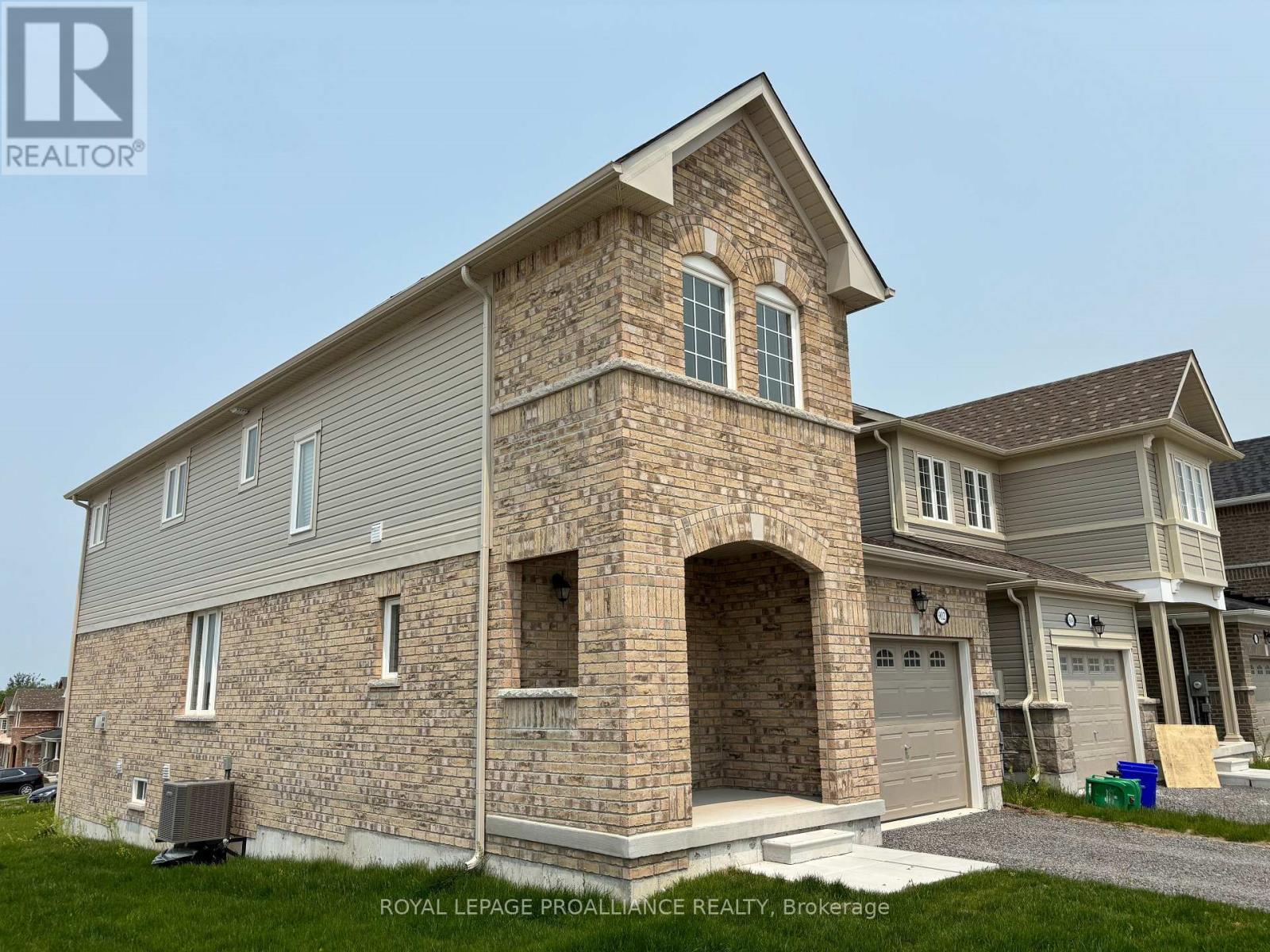 












902 BAMFORD TERRACE

,
Peterborough North (North),




Ontario
K9K0H4

