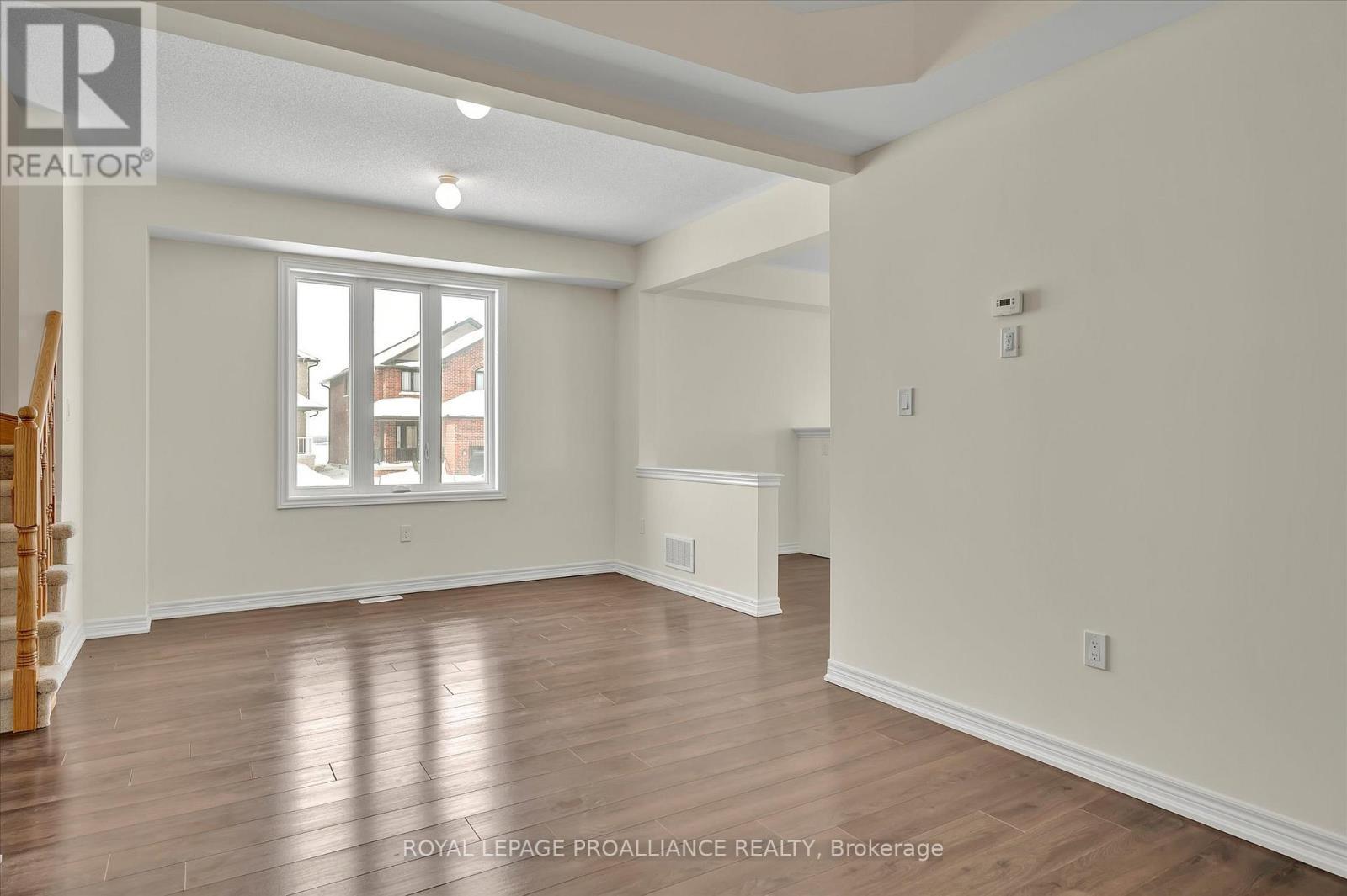 












902 BAMFORD TERRACE

,
Peterborough North (North),




Ontario
K9K0H4

