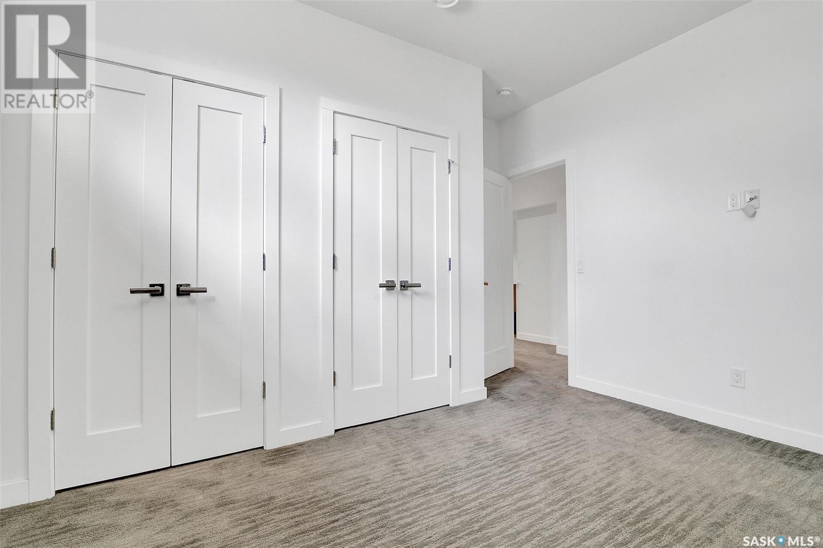 












3410 Green Brook ROAD

,
Regina,




Saskatchewan
S4V3K2

