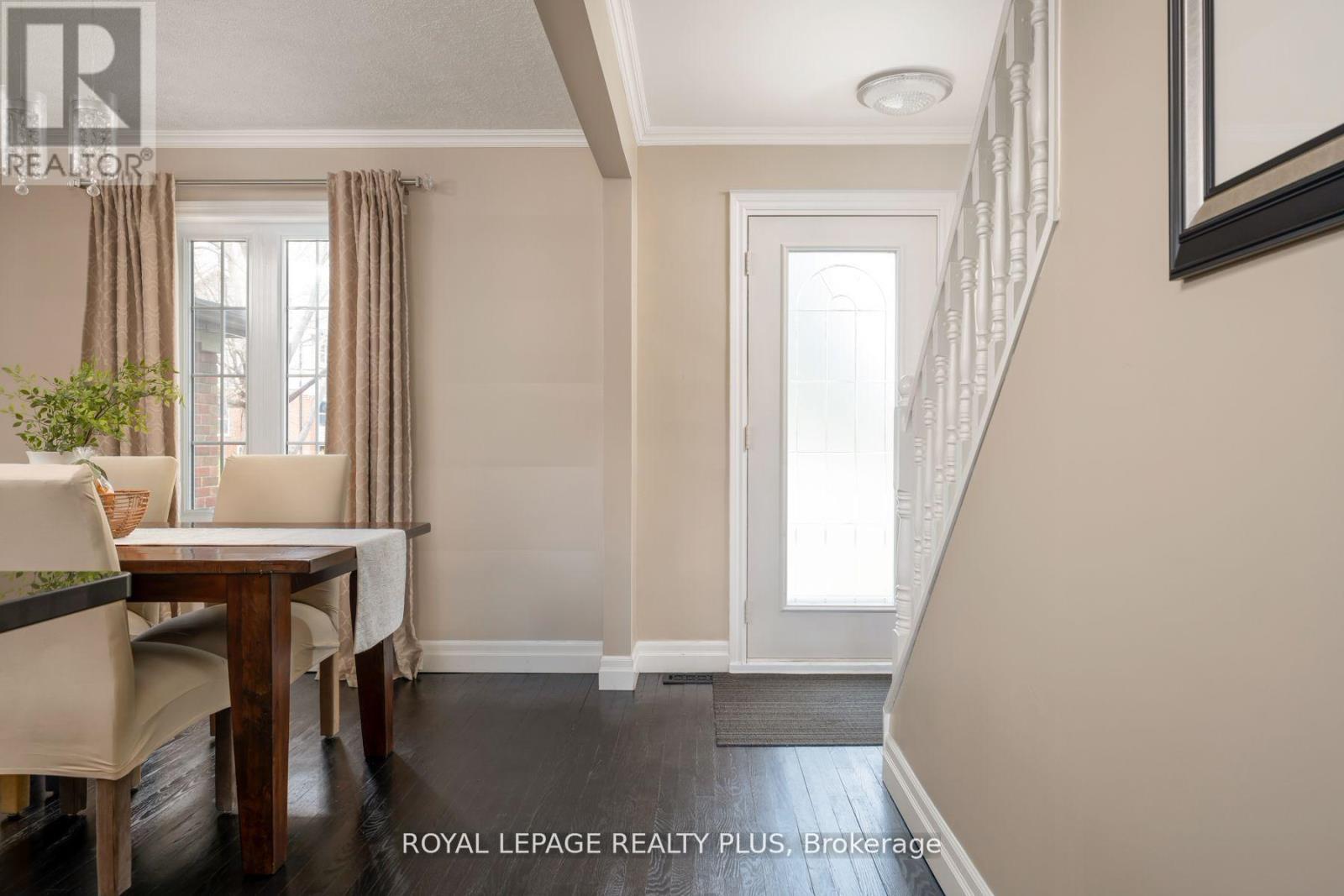 












2034 HARVEST DRIVE

,
Mississauga,




Ontario
L4Y1T6


