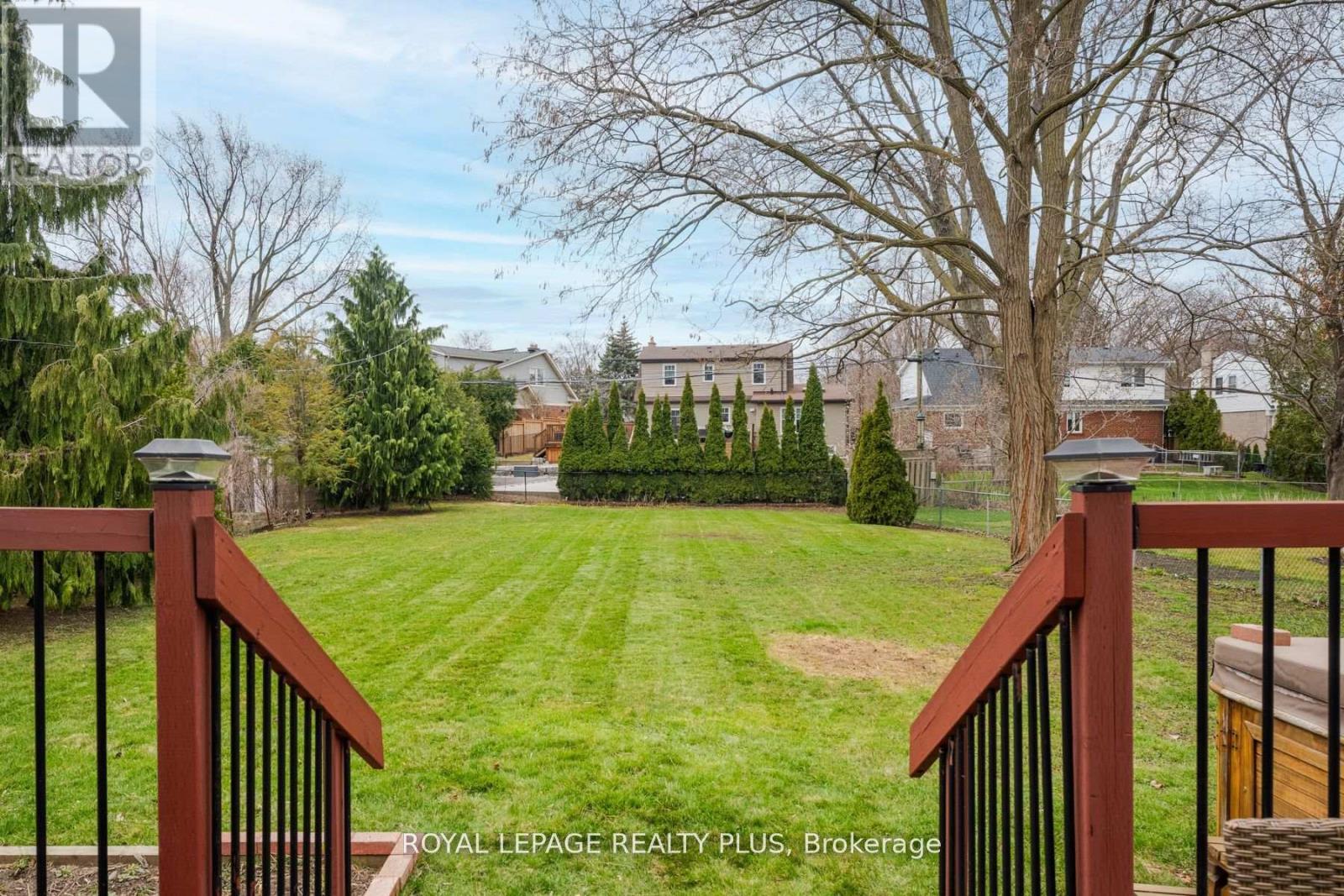












2034 HARVEST DRIVE

,
Mississauga,




Ontario
L4Y1T6

