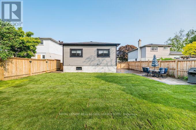 












500 CHANTENAY DRIVE

,
Mississauga,




Ontario
L5A1G2

