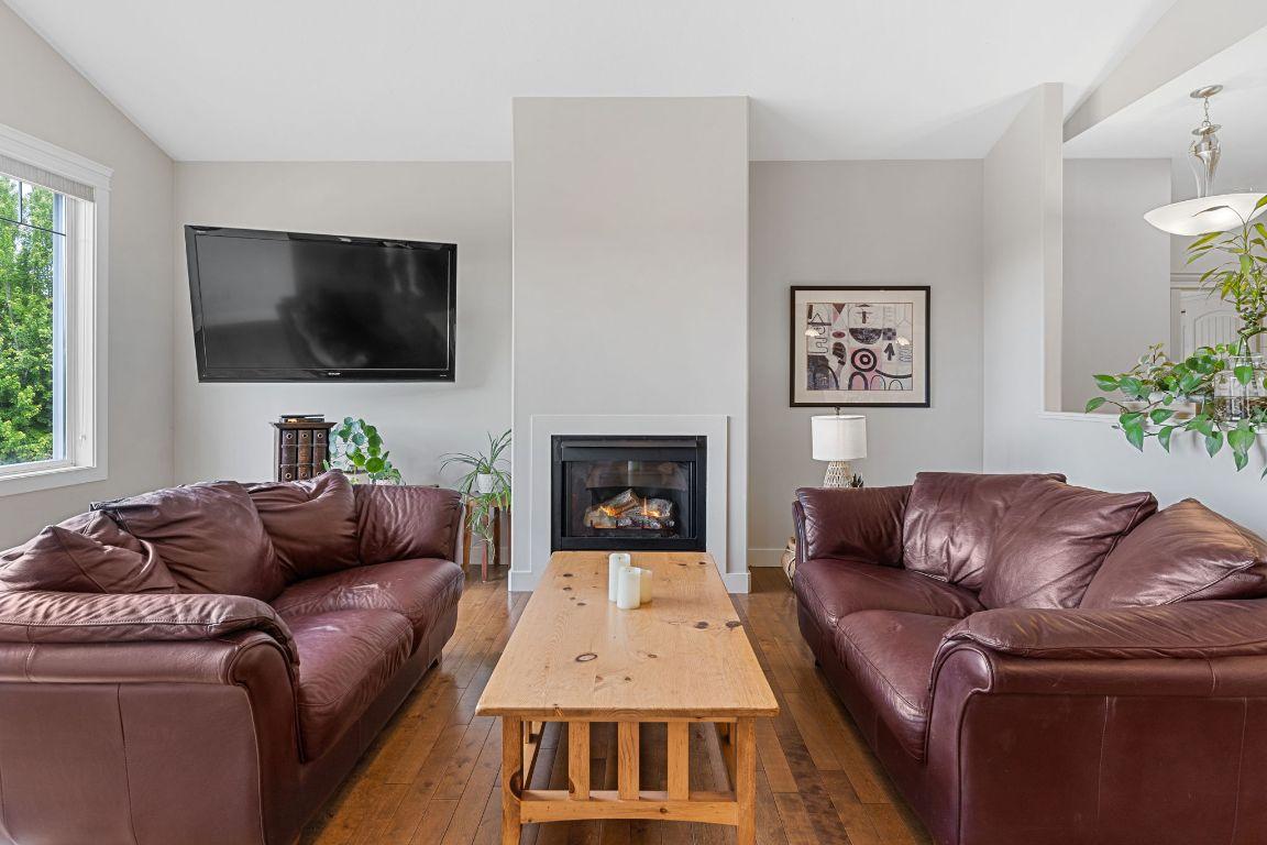 









2896


Bentley

Road,
West Kelowna,




BC
V4T 3B3

