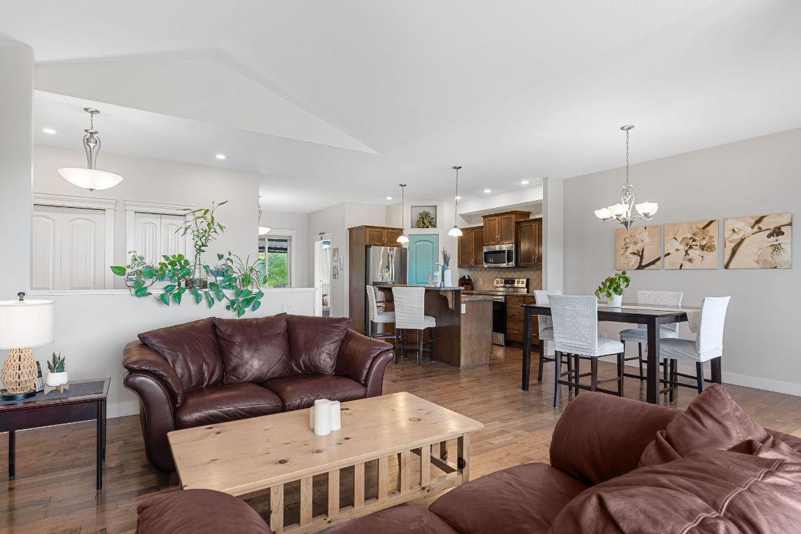 









2896


Bentley

Road,
West Kelowna,




BC
V4T 3B3

