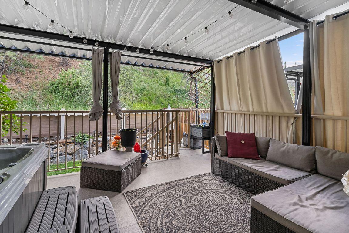 









2896


Bentley

Road,
West Kelowna,




BC
V4T 3B3

