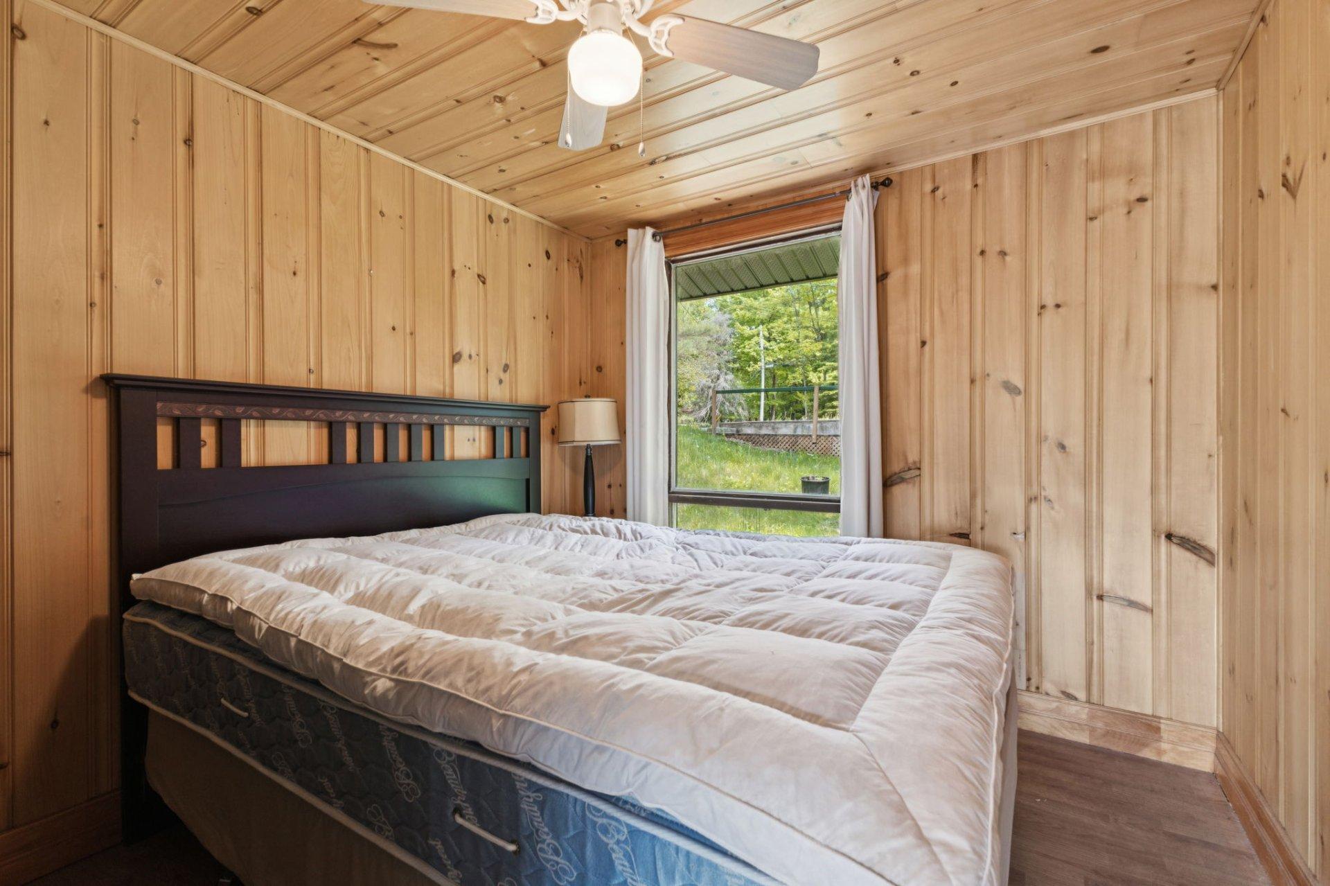 









118


Ch. du Lac-Bois-Franc

,
Val-des-Monts,




QC
J8N1C7

