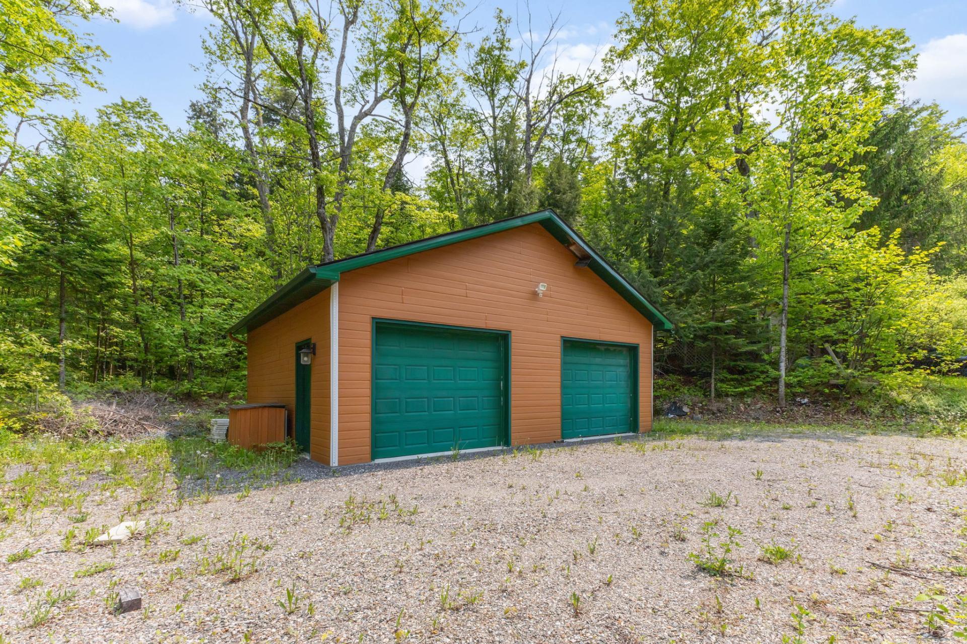 









118


Ch. du Lac-Bois-Franc

,
Val-des-Monts,




QC
J8N1C7

