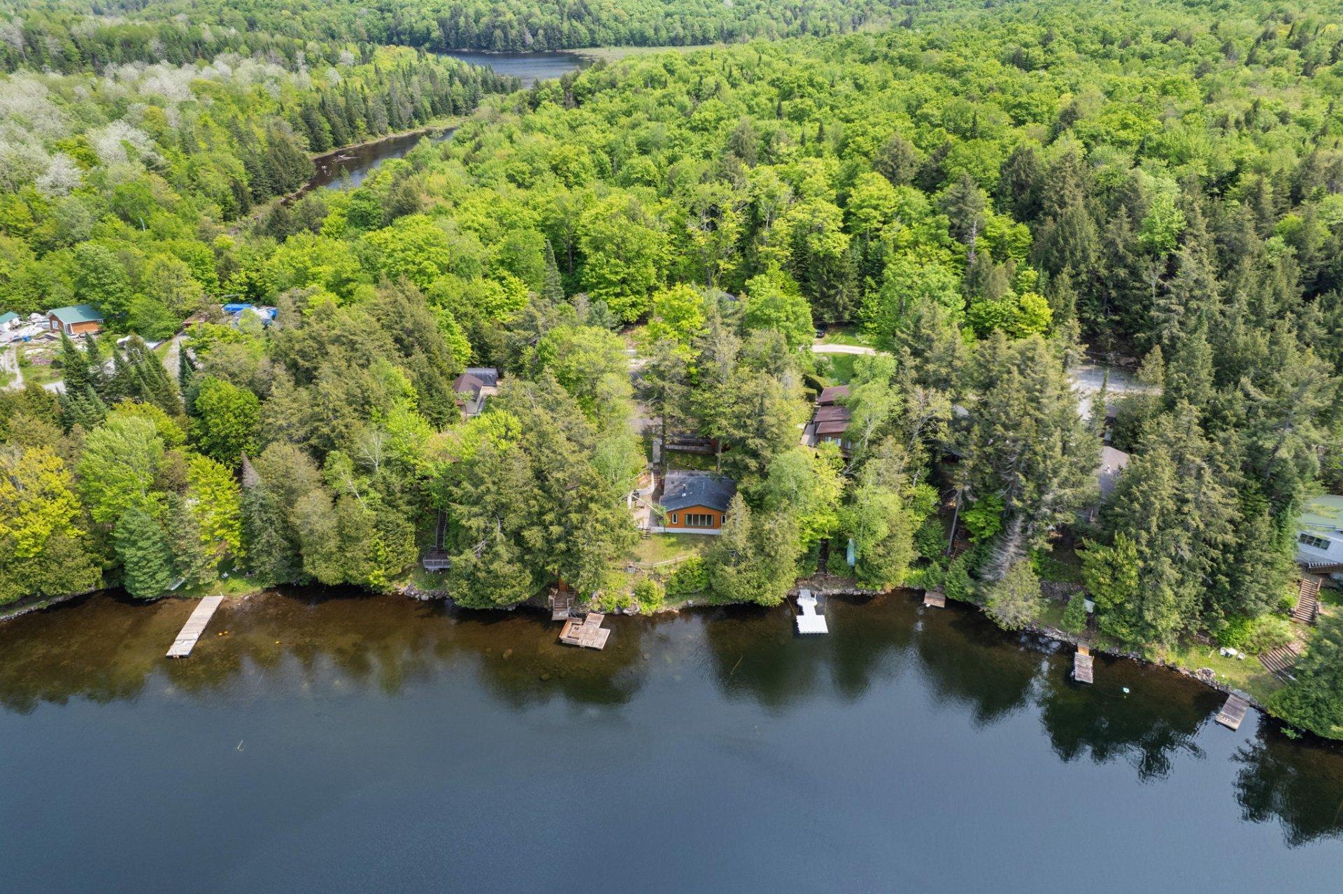 









118


Ch. du Lac-Bois-Franc

,
Val-des-Monts,




QC
J8N1C7

