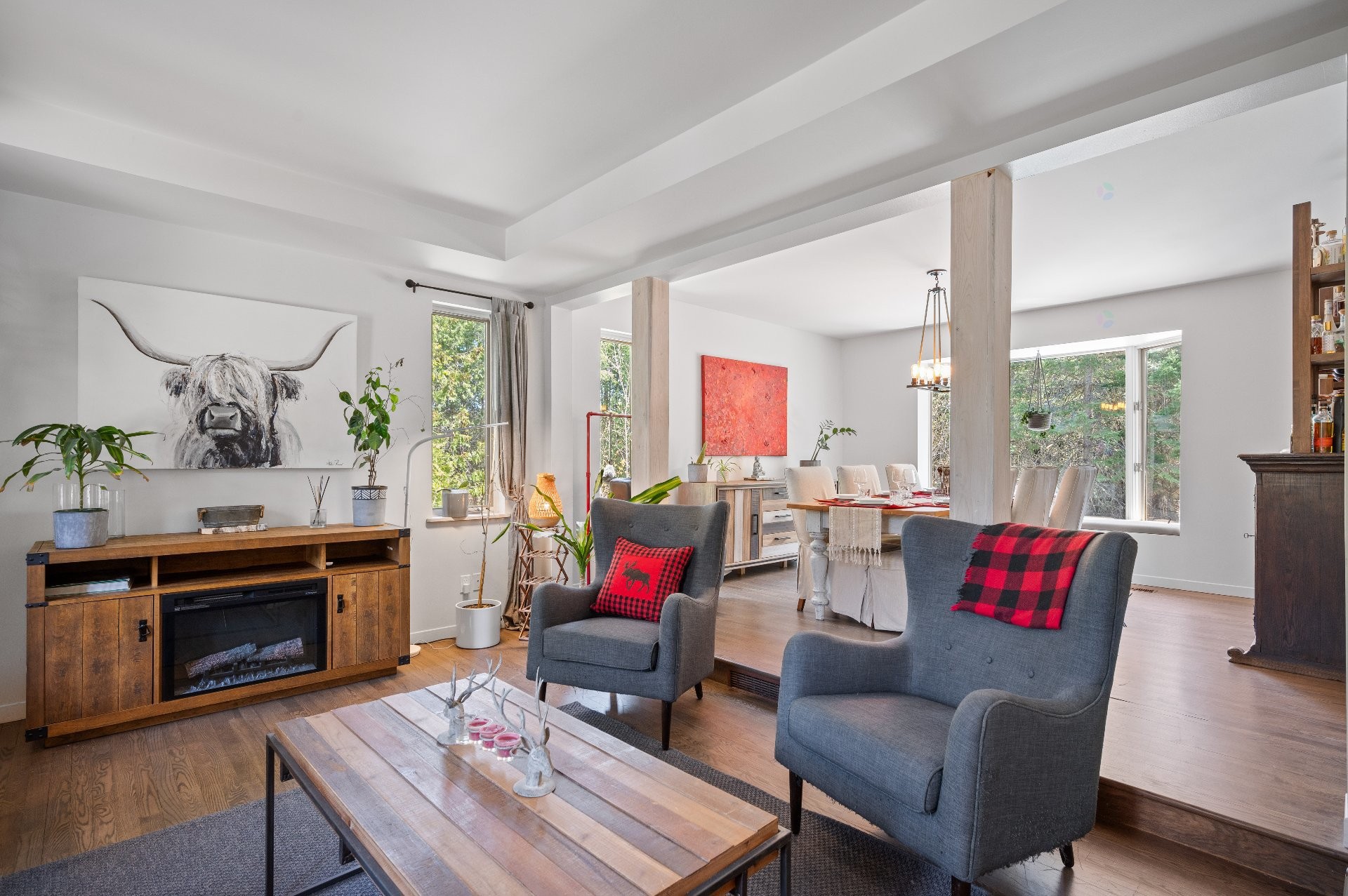 









153Z


Route 323

,
Brébeuf,







QC
J0T1B0

