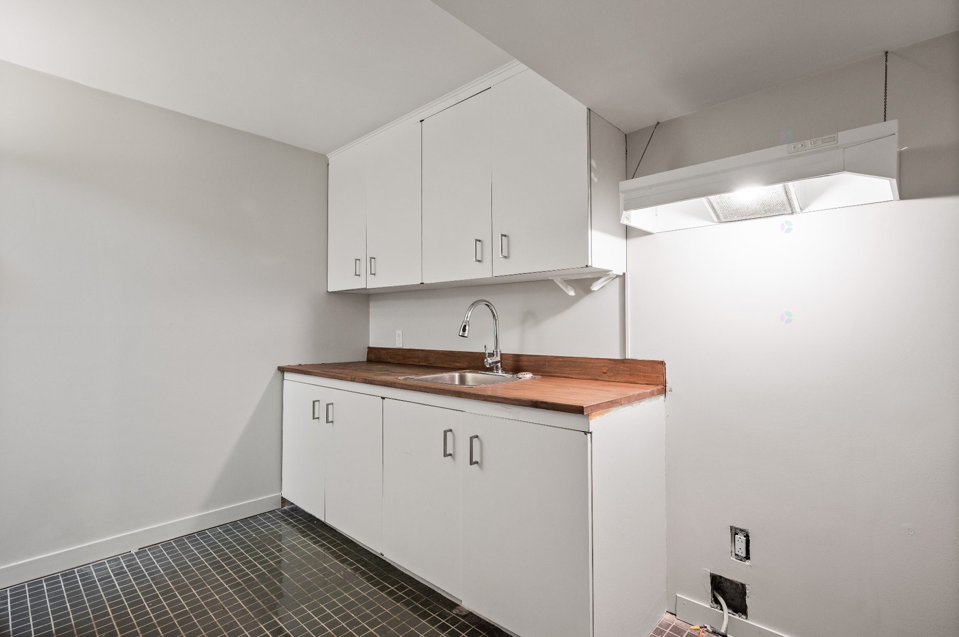 









153Z


Route 323

,
Brébeuf,







QC
J0T1B0

