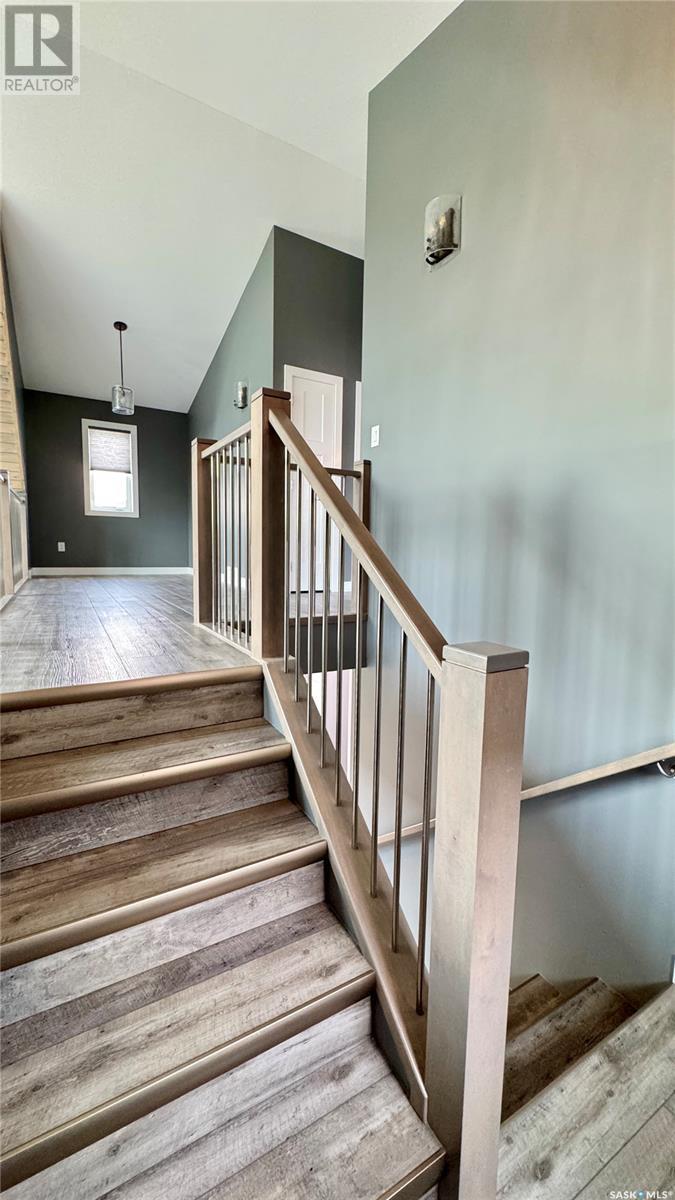 












102 Lakeside ROAD

,
Elbow,




Saskatchewan
S0H1J0

