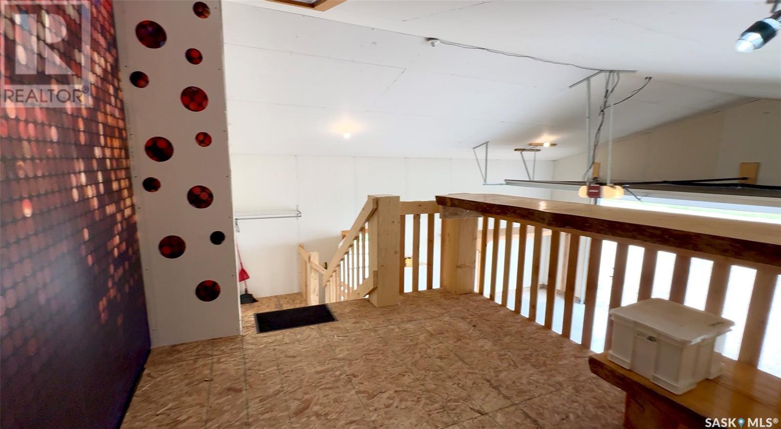 












102 Lakeside ROAD

,
Elbow,




Saskatchewan
S0H1J0

