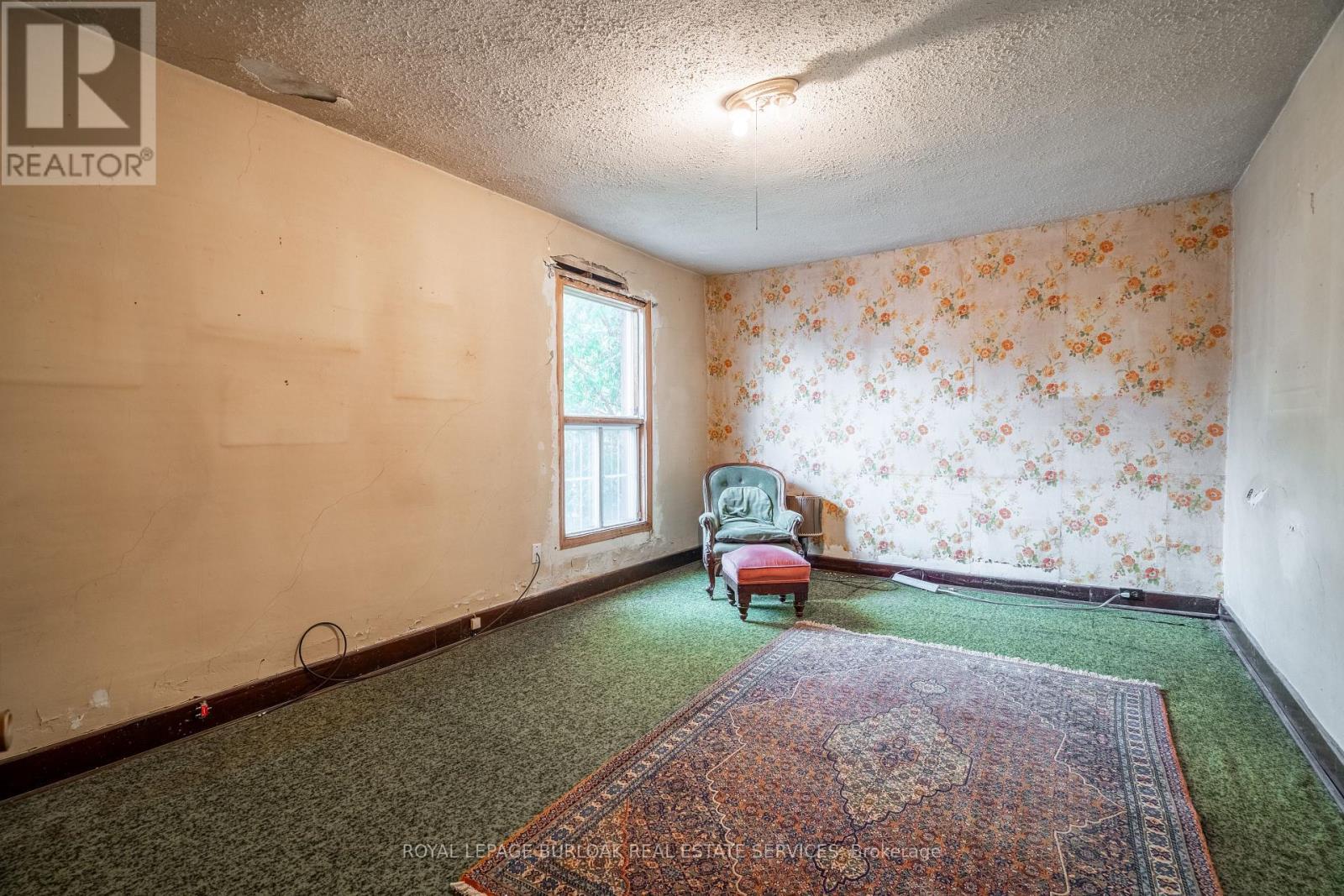 












18 SCARLETT ROAD

,
Toronto,




Ontario
M6N4K1

