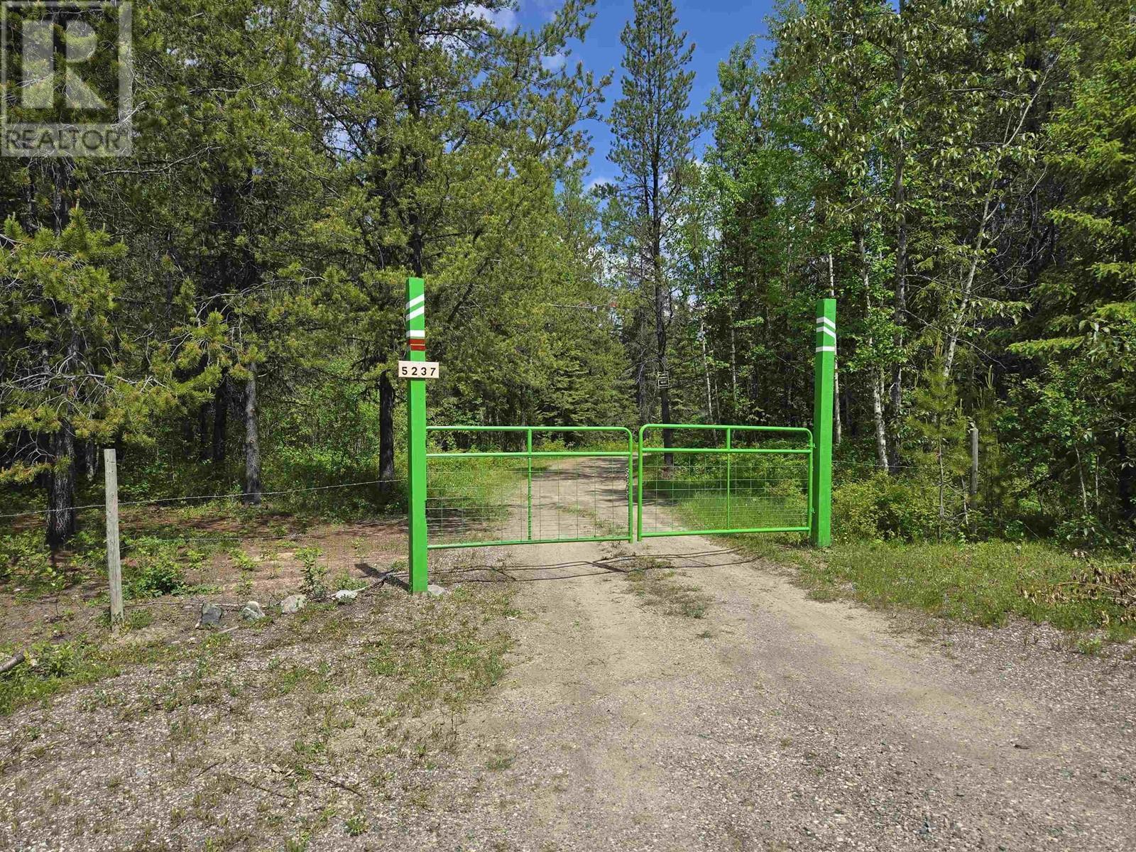 












5237 KIRBY ROAD

,
Quesnel,




British Columbia
V2J6X9

