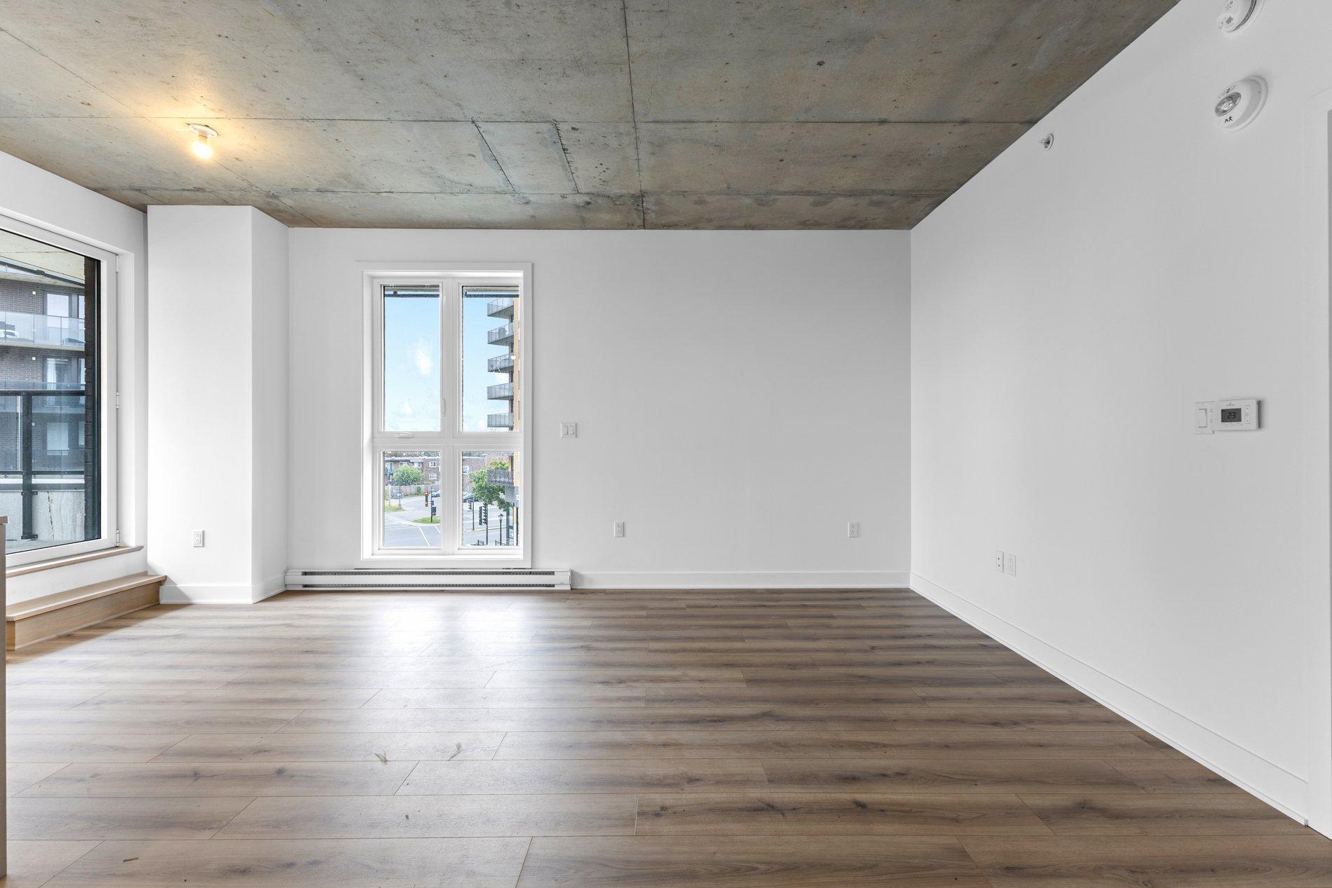 









8510


Rue Jean-Nicolet

, E508,
Montréal (Saint-Léonard),




QC
H1R2R3

