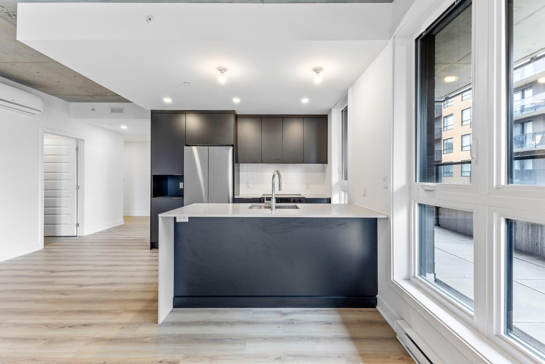 









8510


Rue Jean-Nicolet

, E508,
Montréal (Saint-Léonard),




QC
H1R2R3

