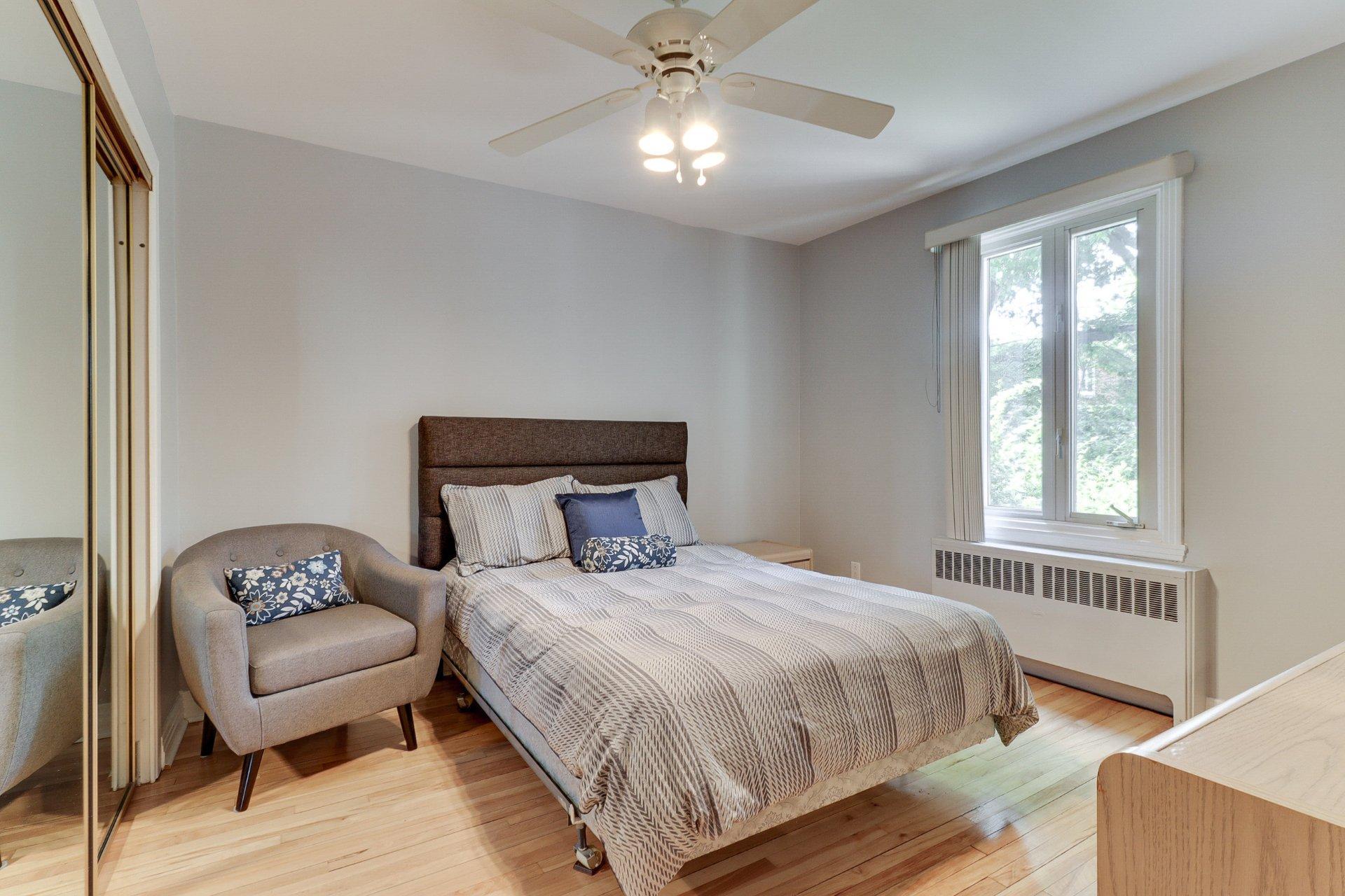 









3190

 - 3192


Rue Monsabré

,
Montréal (Mercier/Hochelaga-Maisonneuve),




QC
H1N2L5

