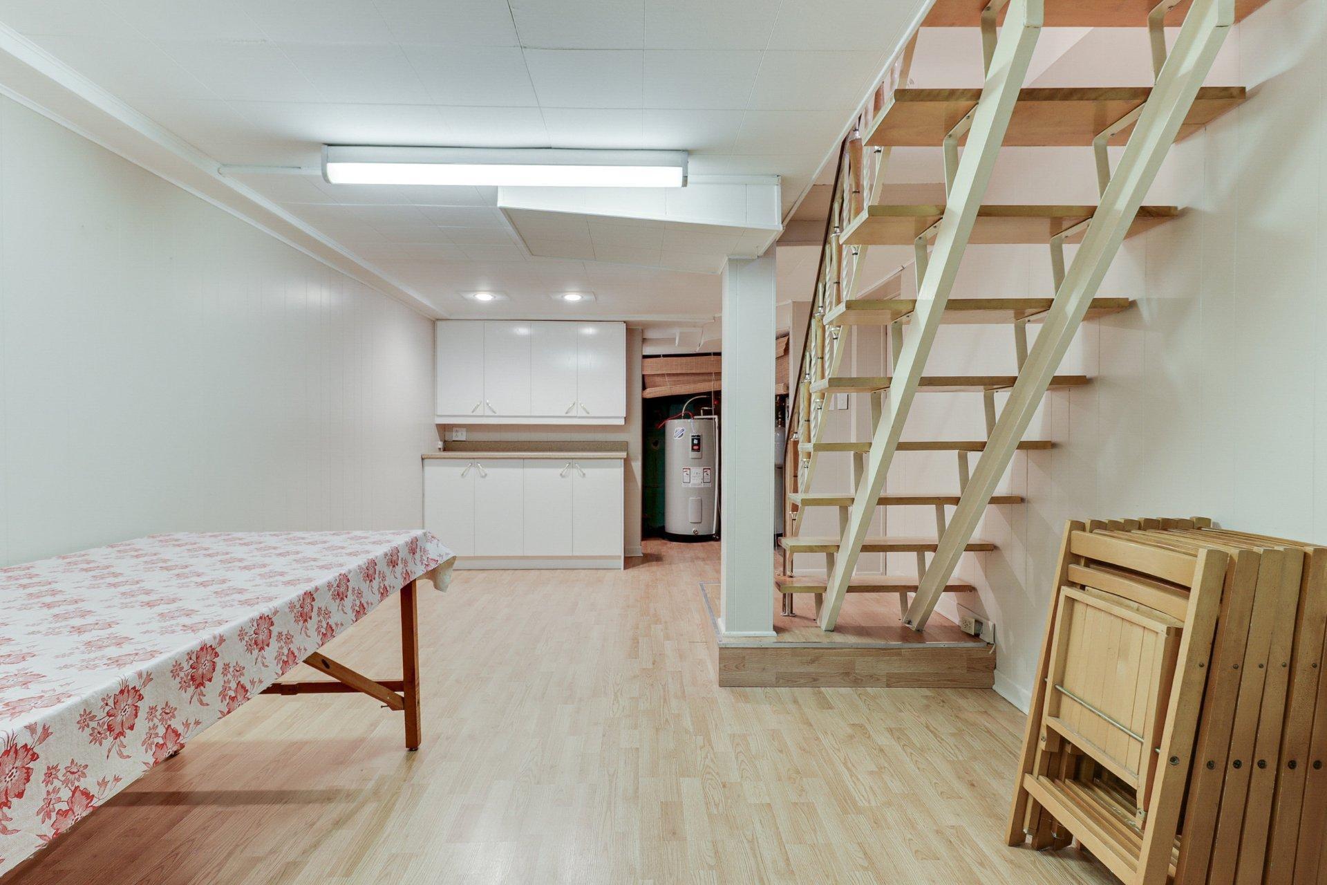 









3190

 - 3192


Rue Monsabré

,
Montréal (Mercier/Hochelaga-Maisonneuve),




QC
H1N2L5

