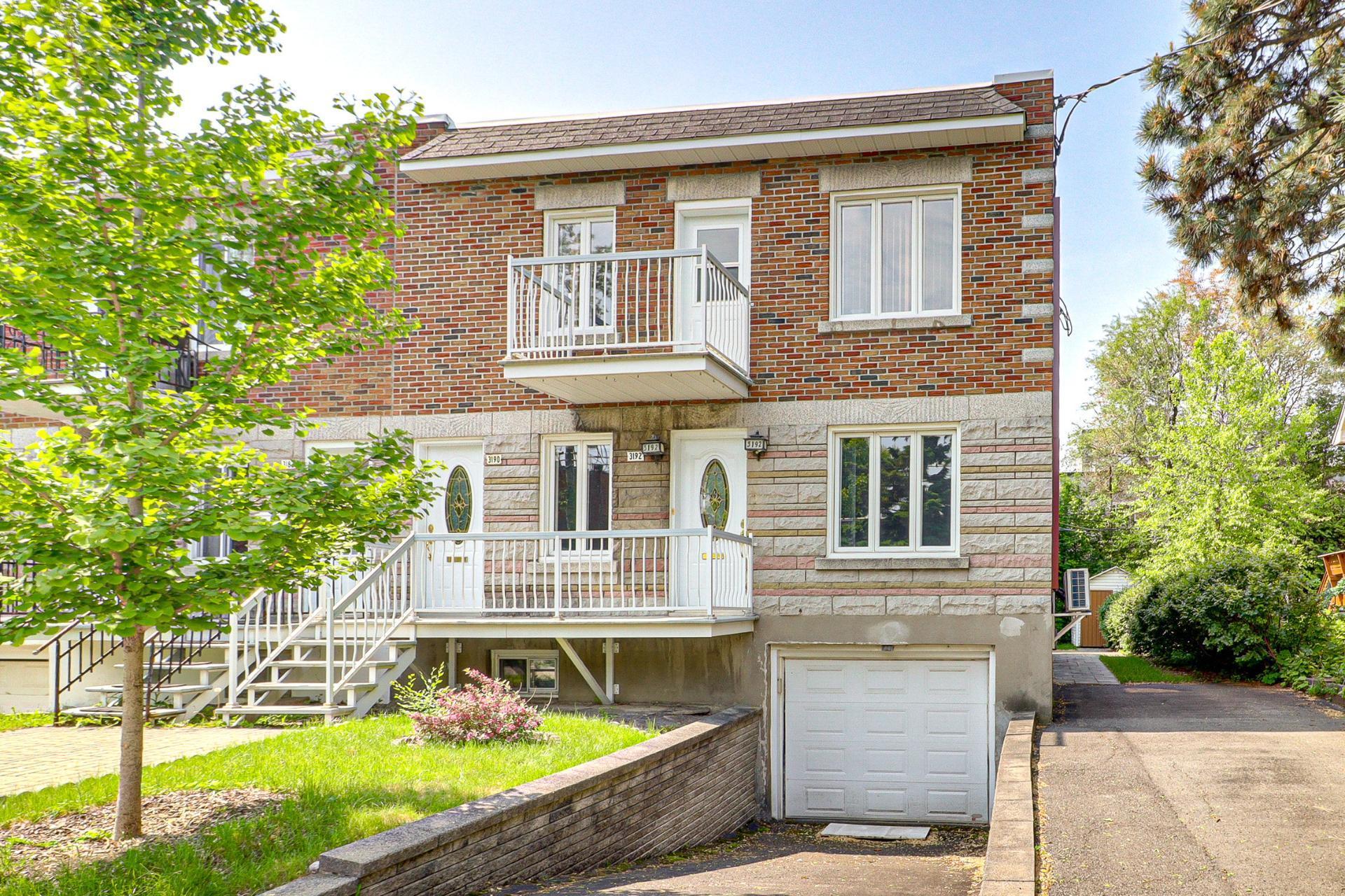 









3190

 - 3192


Rue Monsabré

,
Montréal (Mercier/Hochelaga-Maisonneuve),




QC
H1N2L5

