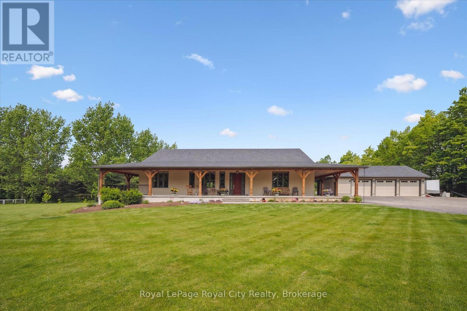 












8720 15 SIDE ROAD

,
Erin,




Ontario
N0B2K0

