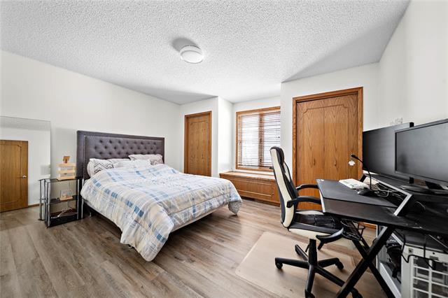 









3841


BIRDS HILL

RD,
East St Paul,




MB
R2E 1C2

