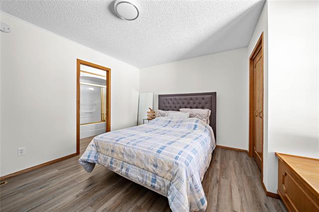 









3841


BIRDS HILL

RD,
East St Paul,




MB
R2E 1C2

