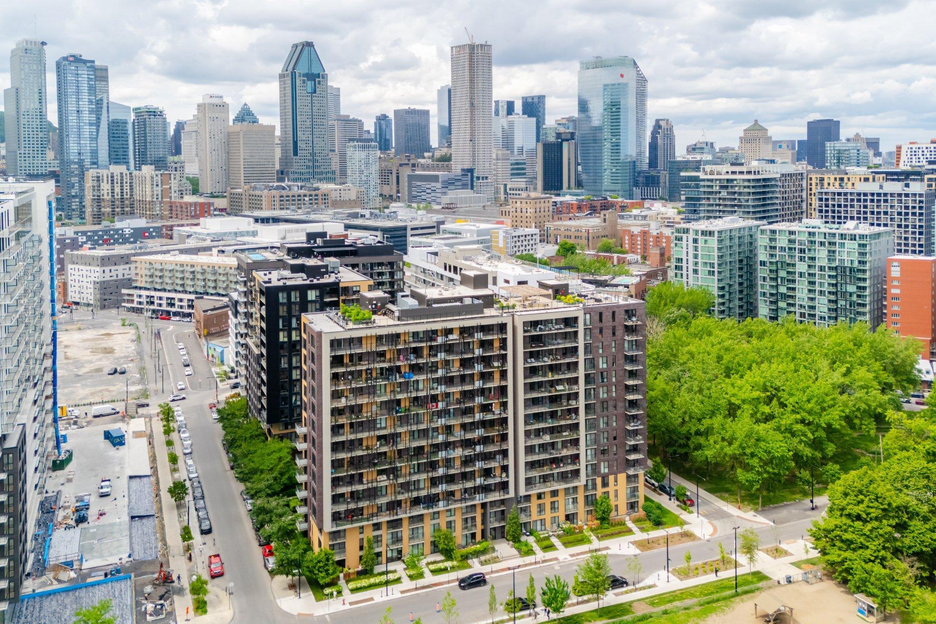 









1375


Rue des Bassins

, 1415,
Montréal (Le Sud-Ouest),




QC
H3C1W3

