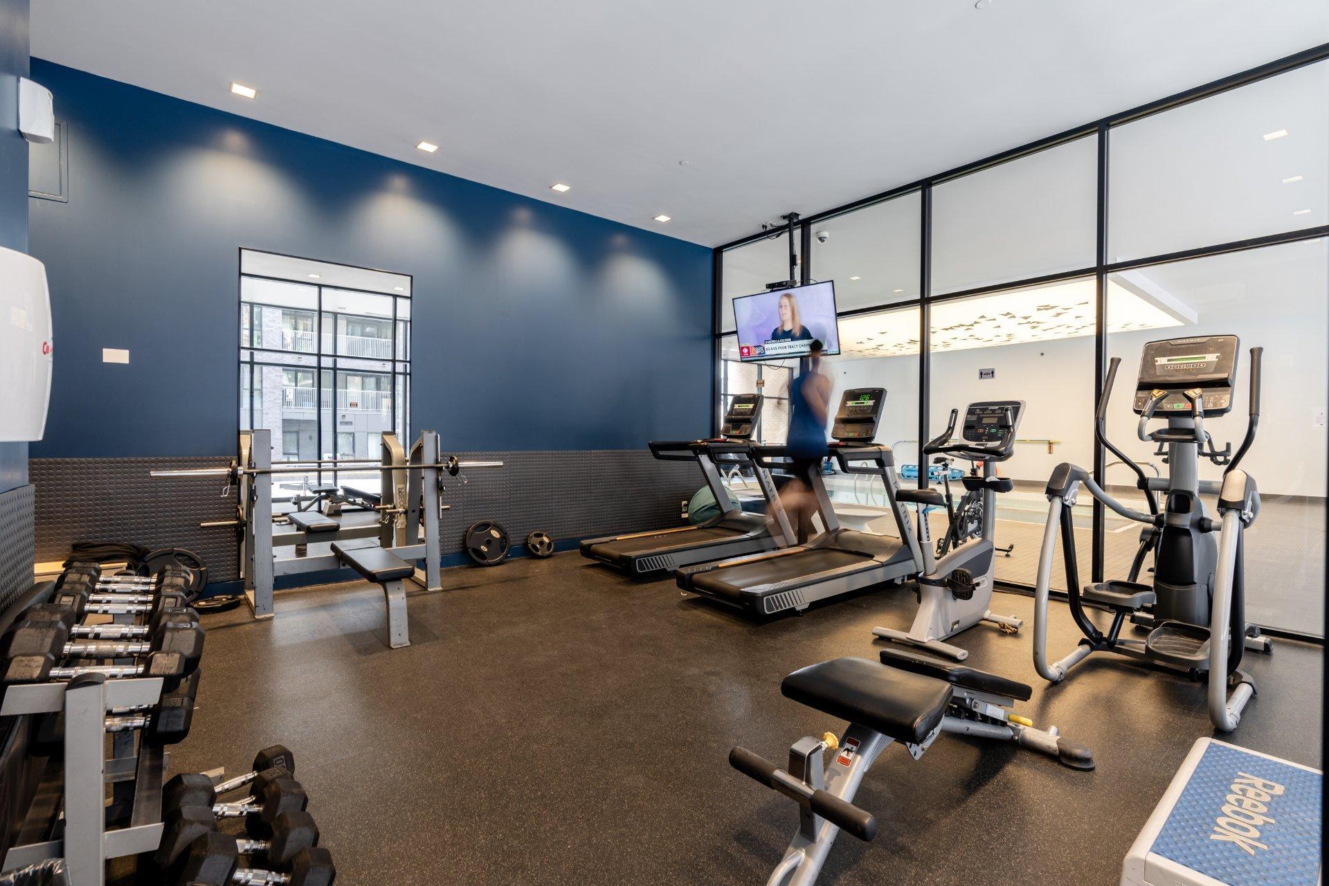 









1375


Rue des Bassins

, 1415,
Montréal (Le Sud-Ouest),




QC
H3C1W3

