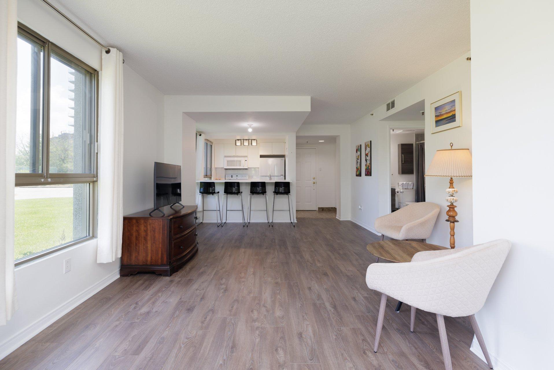 









8050


Boul. St-Laurent

, 108,
Brossard,




QC
J4X2P1

