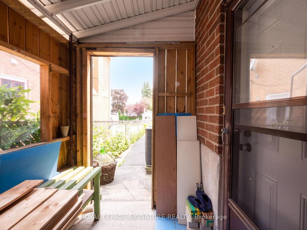 









100


Madison

Street,
Brampton,




ON
L6S 3C5


